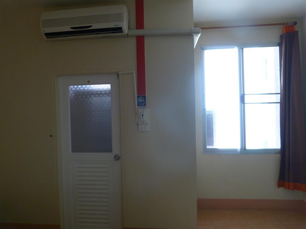 Hotel Silver Reef Udon Thani Esterno foto